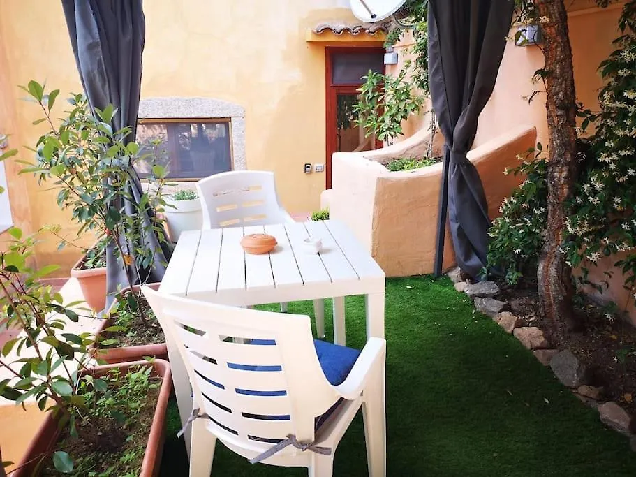 Appartamento Monolocale a due passi dal mare Olbia 0*,  Italia